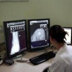 Un italiano su 4 è over 65, Sirm: Prevenzione personalizzata con radiologia geriatrica