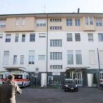 Varese, uccide la moglie ricoverata in ospedale e poi si spara