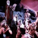 All'asta un pezzo di storia del cinema, le tavole dei 'Dieci Comandamenti' di Cecil DeMille