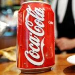 Coca-Cola, Trump rivendica: Convinti a usare zucchero canna al posto di sciroppo mais