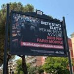 Fine vita, affissioni choc 'Pro Vita & Famiglia': Parlamentari non siano boia