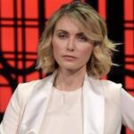 Giornalista Scampini pubblica post dell'hater: Purtroppo è guarita dal tumore..