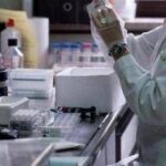 Tumori, in Sardegna oltre 10mila casi l'anno, esperti: Vaccini fondamentali in fragili