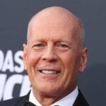 Bruce Willis, la moglie rivela: Il cervello lo sta abbandonando