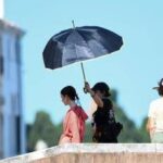Diego Borella morto sul set di Emily in Paris a Venezia, era l'assistente alla regia