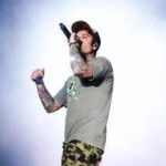 Fedez alla festa dello Stocco: Preso in giro dai giornalisti