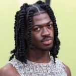 Lil Nas X arrestato a Los Angeles, trovato in strada in mutande e stivali da cowboy