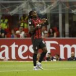 Milan-Bari, Leao gol e infortunio: match dura 17 minuti