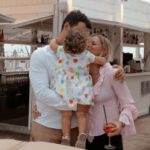Pellegrini 'festeggia' la fine dell'estate: E come siamo sopravvissuti ai figli...