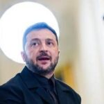 Ucraina, Zelensky: Ora azioni concrete per fermare Putin. Ue minaccia sanzioni a Russia