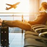 Vacanze, dai voli agli alberghi: 10 consigli per risparmiare