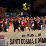 A Santi Cosma e Damiano fiaccolata per Paolo, suicida a 14 anni
