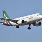 Alitalia, fonti: stop cigs per circa 2mila dipendenti, verso licenziamento collettivo