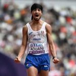 Iliass Aouani, chi è l'azzurro che ha riportato medaglia mondiale all'Italia nella maratona