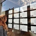 L'offerta di lavoro: Cerco parrucchiere gay. Bufera per annuncio
