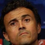 Luis Enrique cade dalla bici, allenatore Psg si rompe clavicola