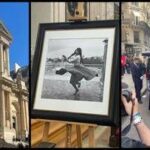 Parigi, l'ultimo saluto a Claudia Cardinale sulle note di 'C'era una volta il West'