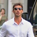 Stefano De Martino vittima di furto a Milano: rubato l'orologio con il trucco dello specchietto