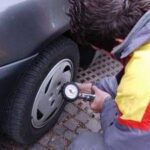 Auto, scatta il cambio gomme invernali 2025 ma occhio al fai da te