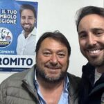 Candidato della Lega pubblica foto con il sosia di Ranucci: Anche lui vota per noi