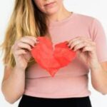 Dal poco sonno alla luce artificiale, ecco come si ammala il cuore: l'appello dei cardiologi Usa