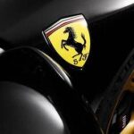 Ferrari elettrica, e non solo: 4 nuovi modelli l'anno e ricavi a 9 miliardi entro il 2030