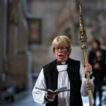 Inghilterra, la chiesa è guidata da una donna: mai successo in 5 secoli