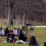 L'ottobrata sull'Italia sta per finire, ecco l'ultimo weekend caldo: le previsioni meteo