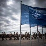 Nato, al quartier generale il vertice dei ministri della Difesa: spesa e Ucraina al centro