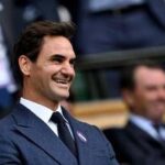 Shanghai, folla in delirio per il ritorno in campo di Federer