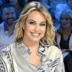 Sonia Bruganelli si racconta: Mi sono punita per aver abortito, ho tradito Paolo una volta