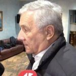 Studenti palestinesi arrivano a Ciampino per studiare negli atenei italiani, Tajani: Formeremo la l...