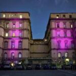 Tumori, nel mese della prevenzione femminile l'Università Vanvitelli si tinge di rosa