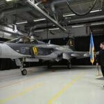 Ucraina, Zelensky: Attesi per il prossimo anno i primi caccia svedesi Gripen