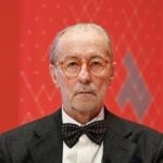 Vittorio Feltri, aggredito sotto casa a Milano: Gli ho sferrato un pugno mostruoso