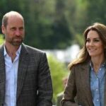 William e Kate portano i figli al pub... ma per giocare