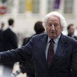 Addio a Giorgio Forattini, il re della satira con le vignette in prima pagina