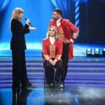 Ballando, Fialdini punta il recupero dagli infortuni: Fisio anche in camerino