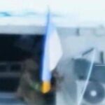 Battaglia infinita per Pokrovsk, issata la bandiera ucraina. Russia cerca la spallata con nuova tatt...