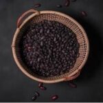 Capelli forti e pelle luminosa anche d’inverno: il segreto è in un legume