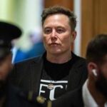 L'idea di Musk: Costellazioni di satelliti per gestire il riscaldamento globale