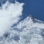 Nepal, Farnesina in contatto con 5 alpinisti italiani: Stanno bene