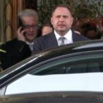 Scandalo corruzione Ucraina, Yermak si dimette: Vado al fronte, sono una persona perbene