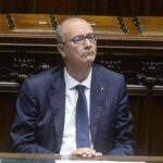 Scintille alla Camera sull'educazione sessuale, Valditara all'opposizione: Avete preso in giro gli ...