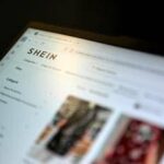 Shein sotto indagine Ue, nel mirino la vendita di materiale pedopornografico