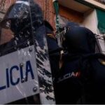Spagna, attacco jihadista a Madrid: 18enne ferisce tre persone