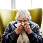 Influenza, Andreoni: Stare riguardati e idratati, no ad antibiotici se non prescritti