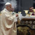 Leone XIV alla messa di Natale: Come non pensare a Gaza, alle tende esposte al freddo