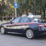 Omicidio-suicidio a Firenze, lui ha ucciso la moglie e poi si è tolto la vita: le indagini
