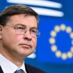 Oro di Bankitalia allo Stato, Dombrovskis: Una mossa di questo tipo non riduce il debito